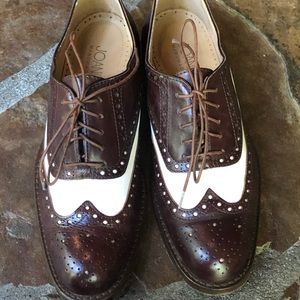 Joan & David Classic Wingtip Oxfords | Women’s 7